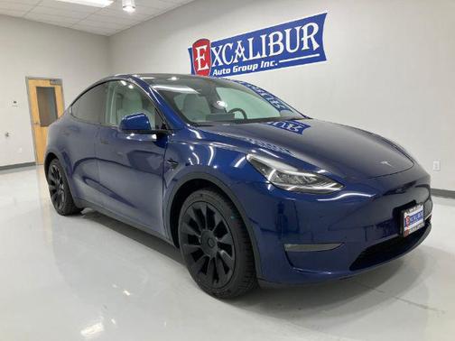 2022 Tesla Model Y Long Range Dual Motor All-Wheel Drive