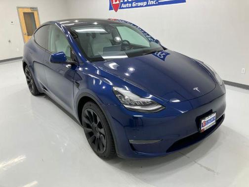 2022 Tesla Model Y Long Range Dual Motor All-Wheel Drive