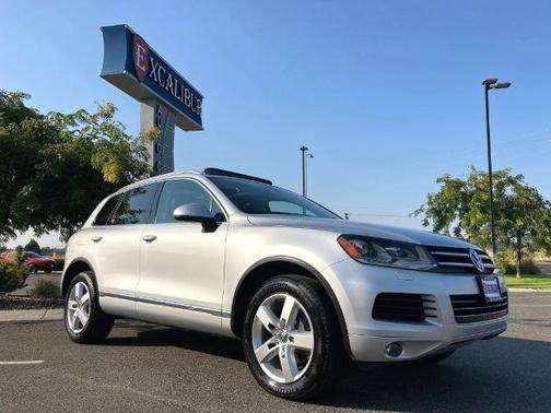 2013 Volkswagen Touareg VR6 Lux