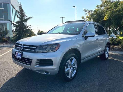 2013 Volkswagen Touareg VR6 Lux