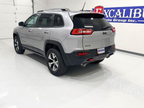 2015 Jeep Cherokee Sport
