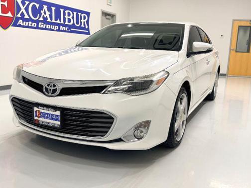 Blizzard Pearl 2014 Toyota Avalon Limited
