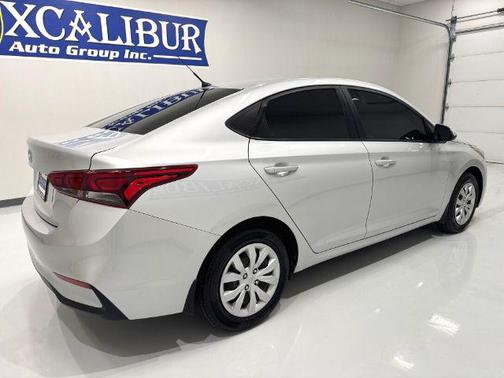 2019 Hyundai Accent SE
