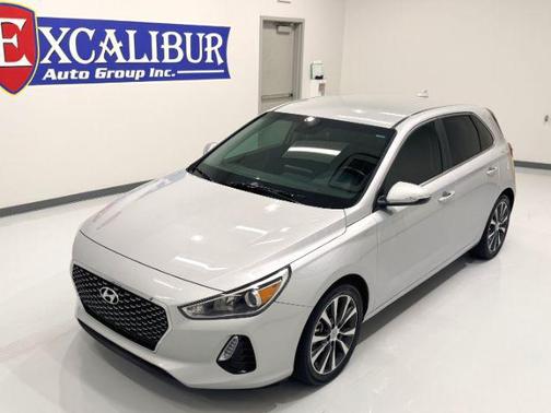 Symphony Air Silver 2018 Hyundai Elantra GT Base