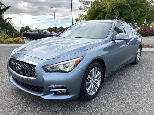 2016 INFINITI Q50 2.0T Premium