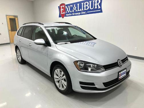 2017 Volkswagen Golf SportWagen TSI S