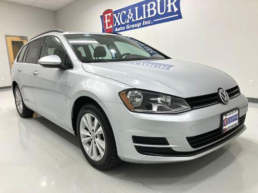 2017 Volkswagen Golf SportWagen TSI S
