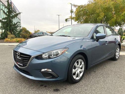 2015 Mazda Mazda3 i Sport