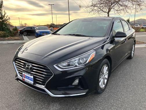 2018 Hyundai SONATA SE