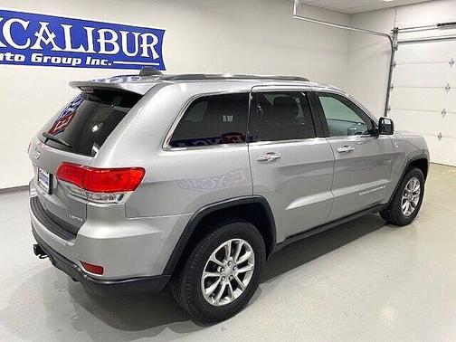 Photo 5 of 38 of 2015 Jeep Grand Cherokee Limited
