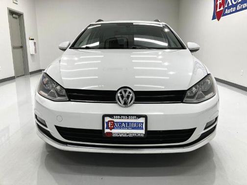 2015 Volkswagen Golf SportWagen TDI SE 4-Door