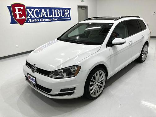 2015 Volkswagen Golf SportWagen TDI SE 4-Door