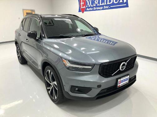 2019 Volvo XC40 T5 R-Design