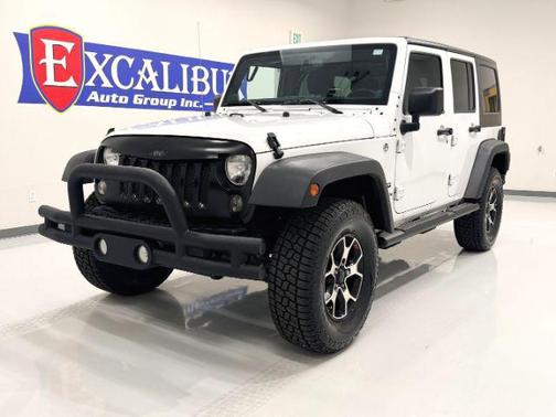 Bright White Clearcoat 2014 Jeep Wrangler Unlimited Sport