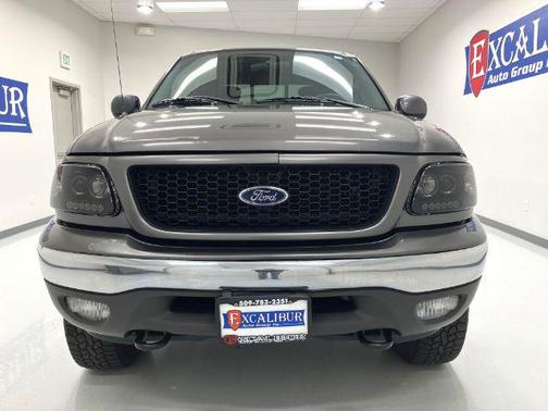 2003 Ford F-150 XLT Crew Cab