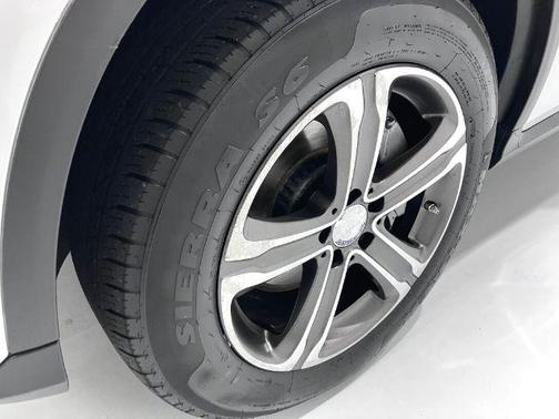 2017 Mercedes-Benz GLC 300 4MATIC