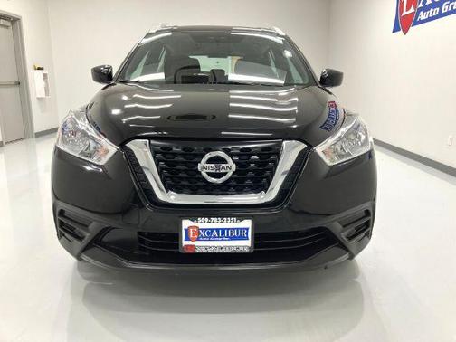 2019 Nissan Kicks S