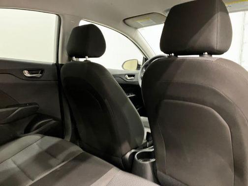 2020 Hyundai Accent SE