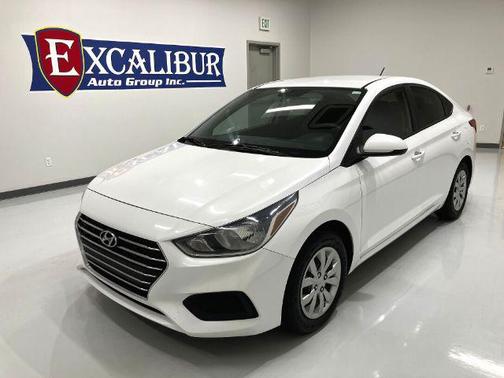 2020 Hyundai Accent SE