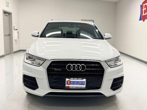 Cortina White 2016 Audi Q3 2.0T Premium Plus