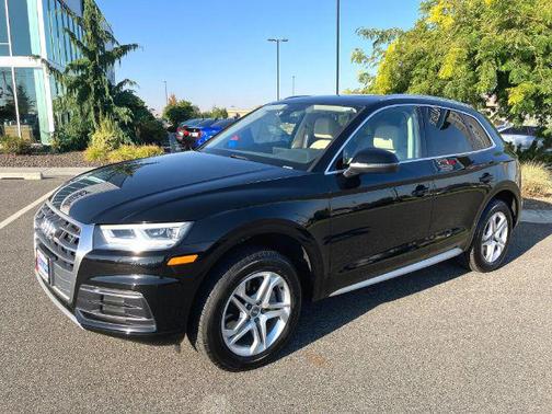 2018 Audi Q5 2.0T Premium Plus