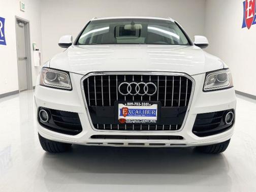 Ibis White 2015 Audi Q5 2.0T Premium Plus