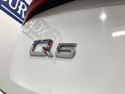 2018 Audi Q5 2.0T Premium Plus