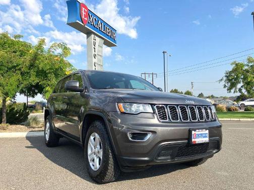 2019 Jeep Grand Cherokee Laredo
