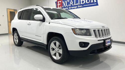 Bright White Clearcoat 2016 Jeep Compass Latitude