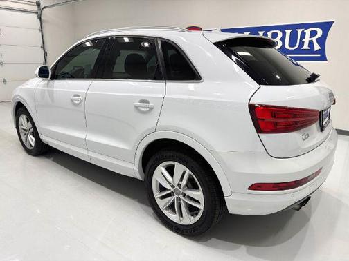 2016 Audi Q3 2.0T Premium Plus