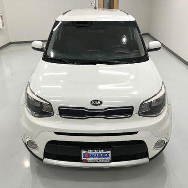 Clear White 2018 Kia Soul +