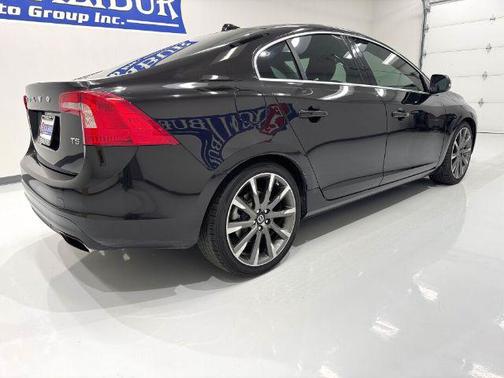 2015 Volvo S60 T5 Premier