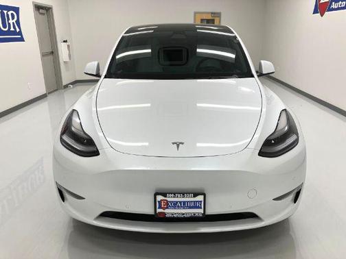 2022 Tesla Model Y Long Range Dual Motor All-Wheel Drive