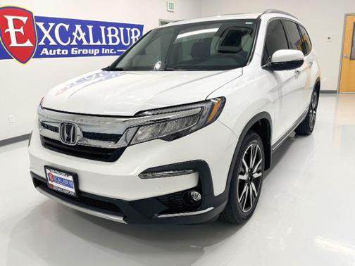 2022 Honda Pilot Touring 8-Passenger