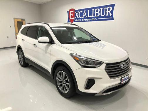 2017 Hyundai SANTA FE SE