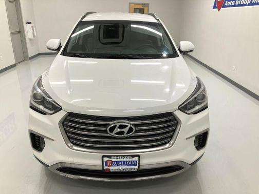 2017 Hyundai SANTA FE SE