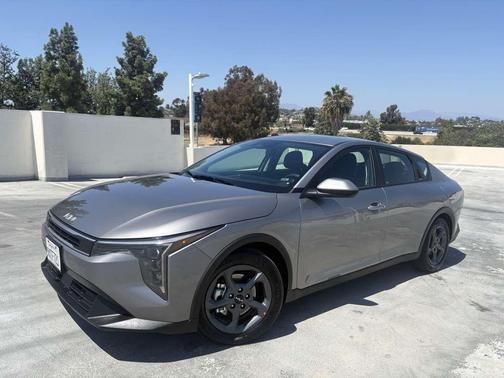 Steel Gray 2026 Kia K4 LXS