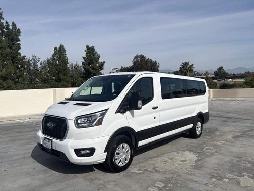 2023 Ford Transit-350 XLT