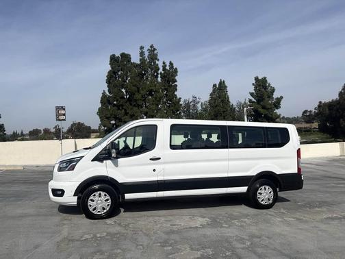 2023 Ford Transit-350 XLT