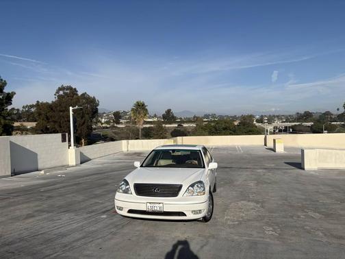 2001 Lexus LS 430 Base