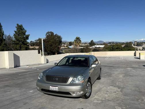 2003 Lexus LS 430 Base