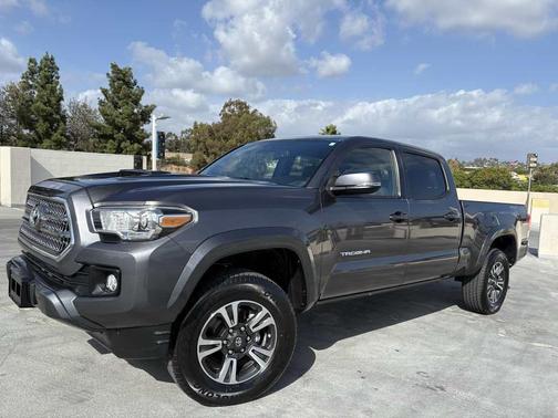 2017 Toyota Tacoma TRD Sport