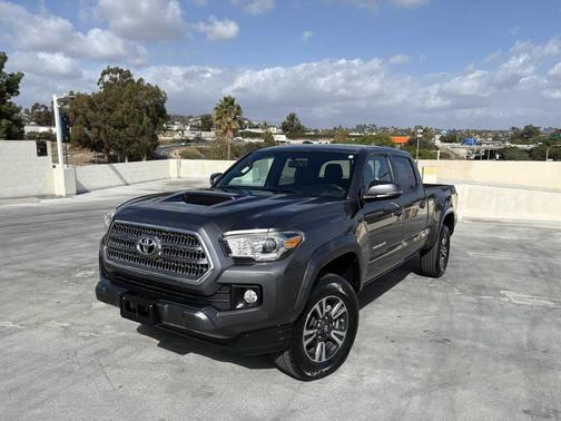 2017 Toyota Tacoma TRD Sport