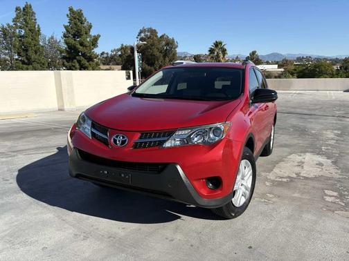 2013 Toyota RAV4 LE