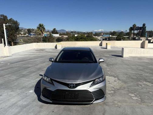 2022 Toyota Camry LE