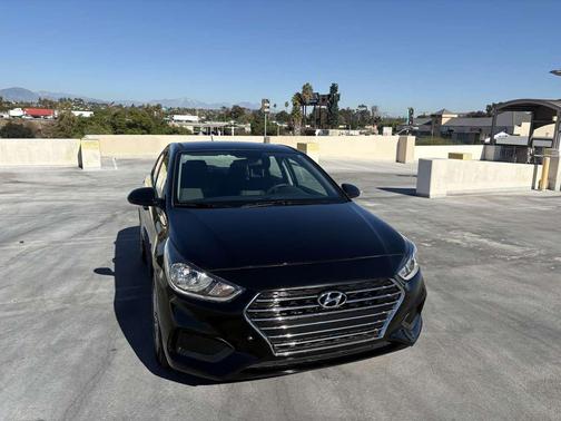 2022 Hyundai Accent SE