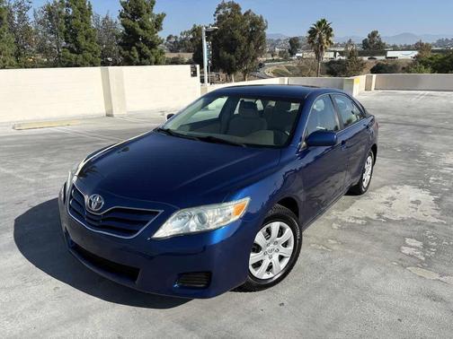 2011 Toyota Camry LE