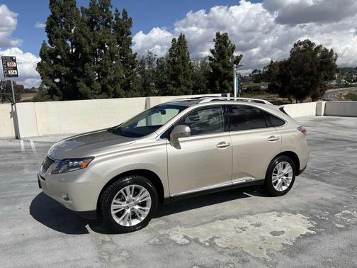 Satin Cashmere Metallic 2011 Lexus RX 450h Base