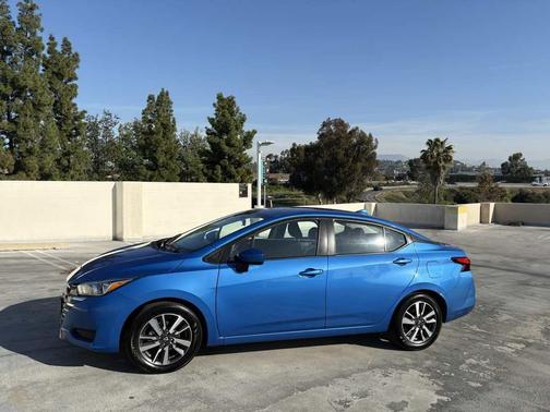 2024 Nissan Versa 1.6 SV
