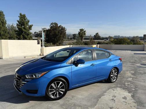 2024 Nissan Versa 1.6 SV